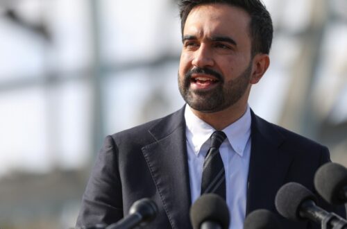 Zohran Mamdani waarschuwt Nieuw-Amsterdamse immigranten over hun recht om niet met ICE te spreken of mee te werken