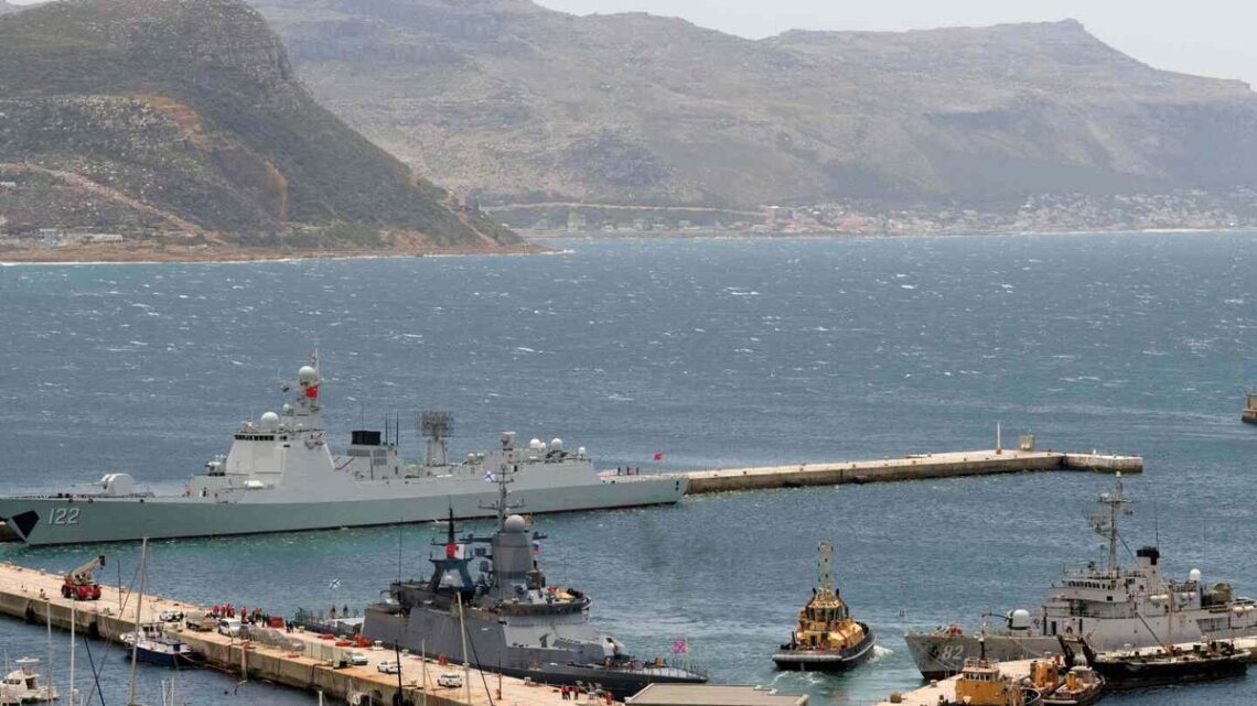 China, Rusland en Iran versterken hun militaire samenwerking met Zuid-Afrika in zeeoefeningen