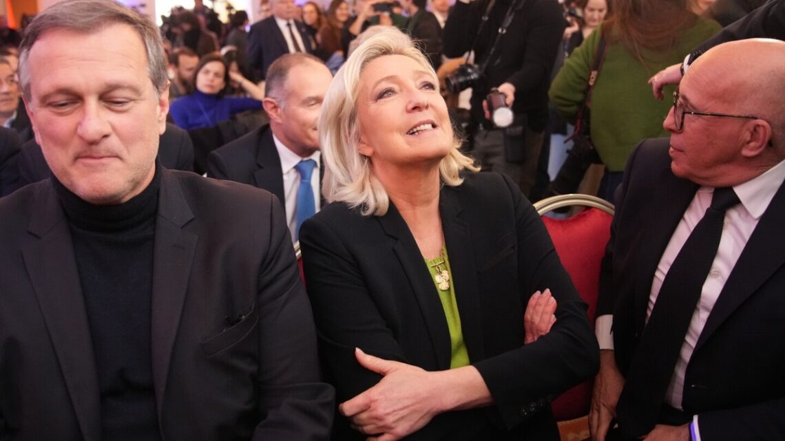 De juridische strijd van Marine Le Pen: Wat betekent de aankomende rechtszaak voor haar presidentskandidatuur in 2027?