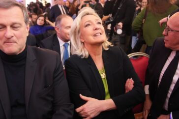 De juridische strijd van Marine Le Pen: Wat betekent de aankomende rechtszaak voor haar presidentskandidatuur in 2027?