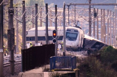 Een tragedie op de Spaanse hogesnelheidslijn: de eerste dodelijke botsing
