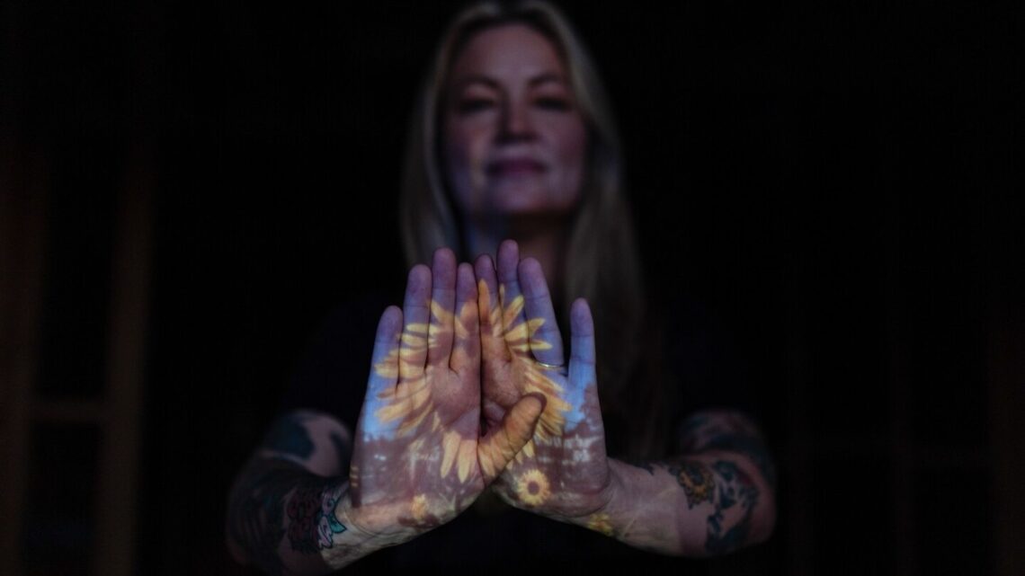 Herbouw van Hoop na Bosbranden: Hoe Eén Vrouw Haar Leven Terugvond