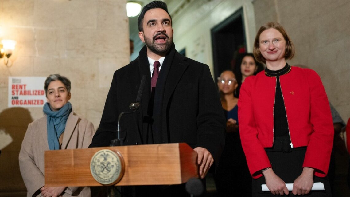 Hoe de burgemeester van New York zich inzet voor huurders, ondanks controverse rondom social mediaposten
