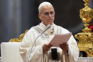 Paus Leo XIV roept op tot vrede in een jaar getekend door conflicten en geweld