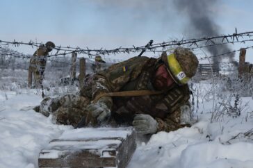 Rusland bevestigt dodelijke slachtoffers na Oekraïense aanval in bezette regio, Kyiv ontkent beschuldigingen