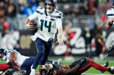 Seizoensfinale NFL: Seahawks verzekerd van toppositie en races om de divisie-titels