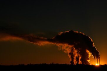 Stijging van Amerikaanse koolstofuitstoot in 2025: Wat zijn de oorzaken?