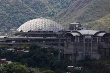 Venezuela kondigt aanzienlijke vrijlating aan van politieke gevangenen en buitenlandse detenachten