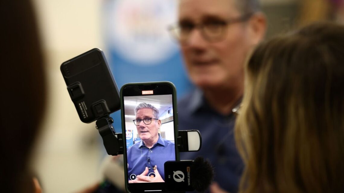 Veranderende plannen voor verplichte digitale identiteitskaarten in het Verenigd Koninkrijk door publieke protesten