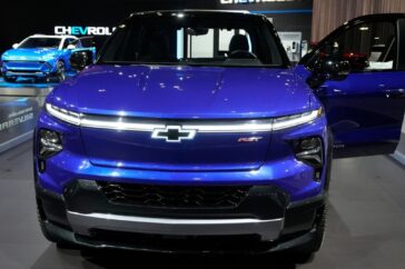 Waarom GM tientallen miljarden dollars moet vrijmaken nu de EV-markt onder druk staat